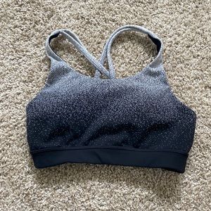Lululemon sports bra